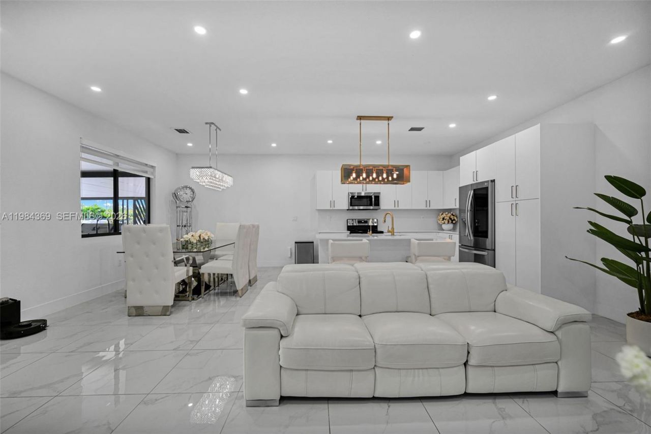 13334 SW 227th St, Miami, FL 33170 Photo