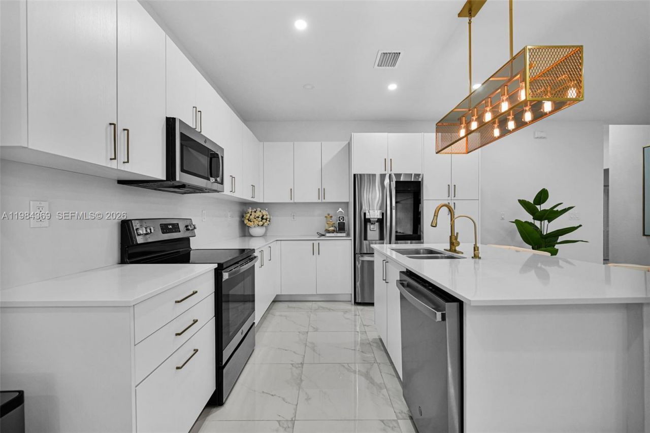 13334 SW 227th St, Miami, FL 33170 Photo