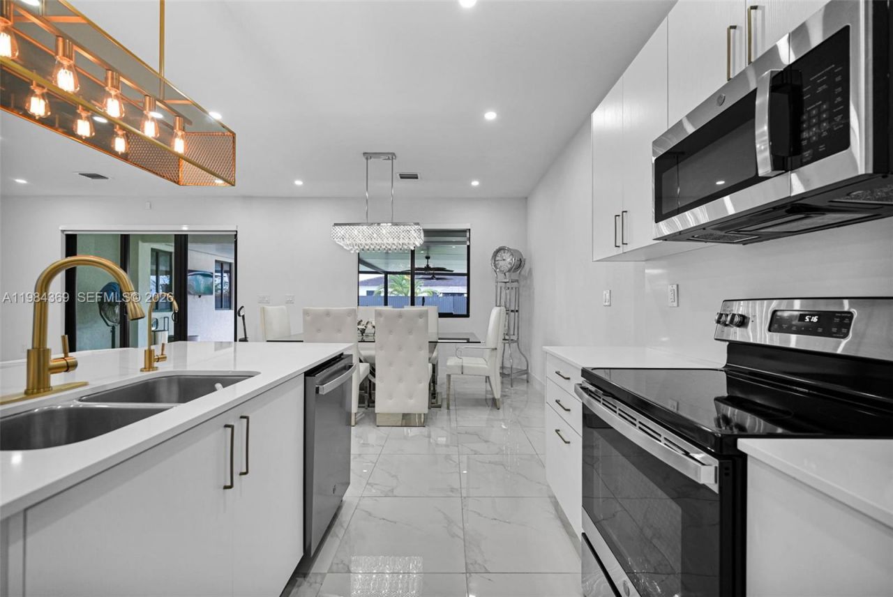 13334 SW 227th St, Miami, FL 33170 Photo