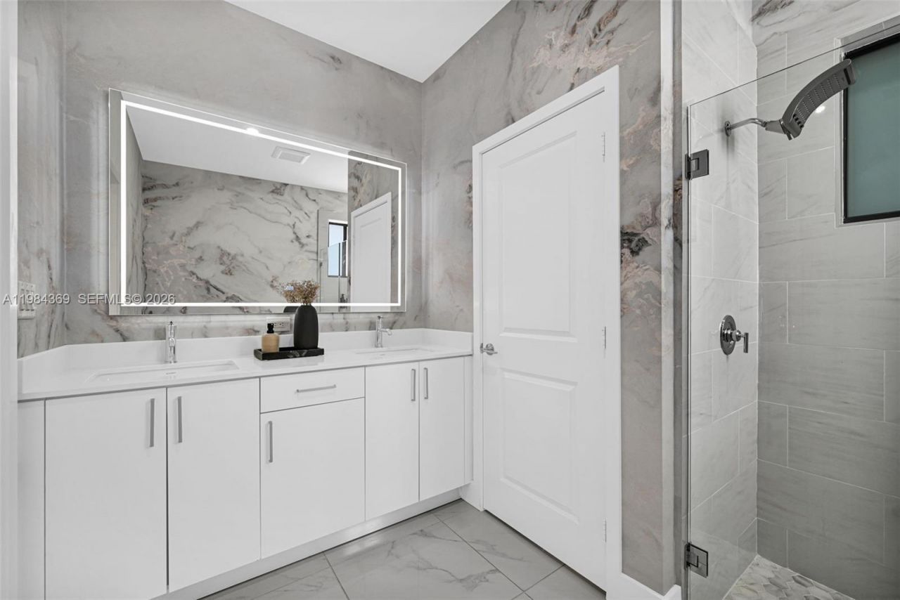 13334 SW 227th St, Miami, FL 33170 Photo