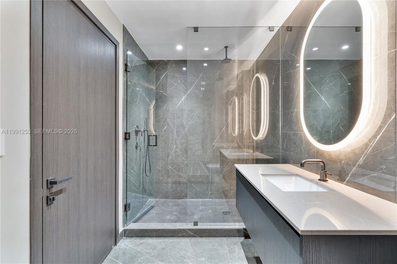 20 NE 11th St , Unit 3809, Miami, FL 33132 Photo