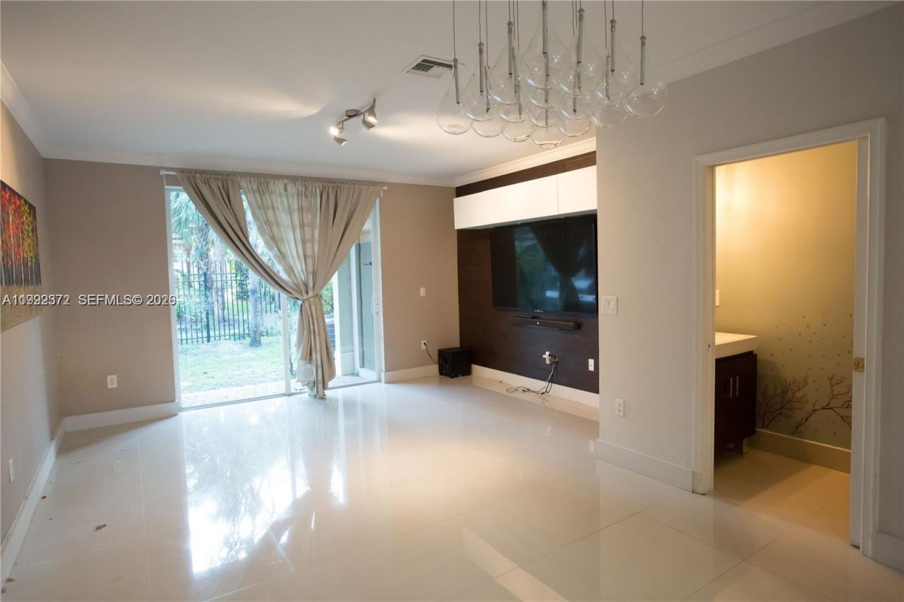 2650 SW 83rd Ave , Unit 105, Miramar, FL 33025 Photo