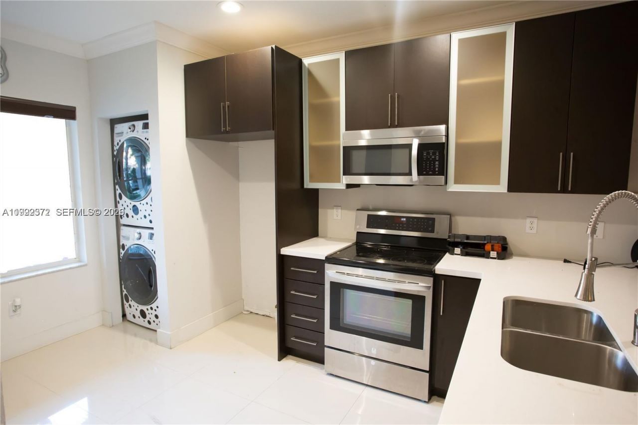 2650 SW 83rd Ave, Unit 105, Miramar, FL 33025 Photo