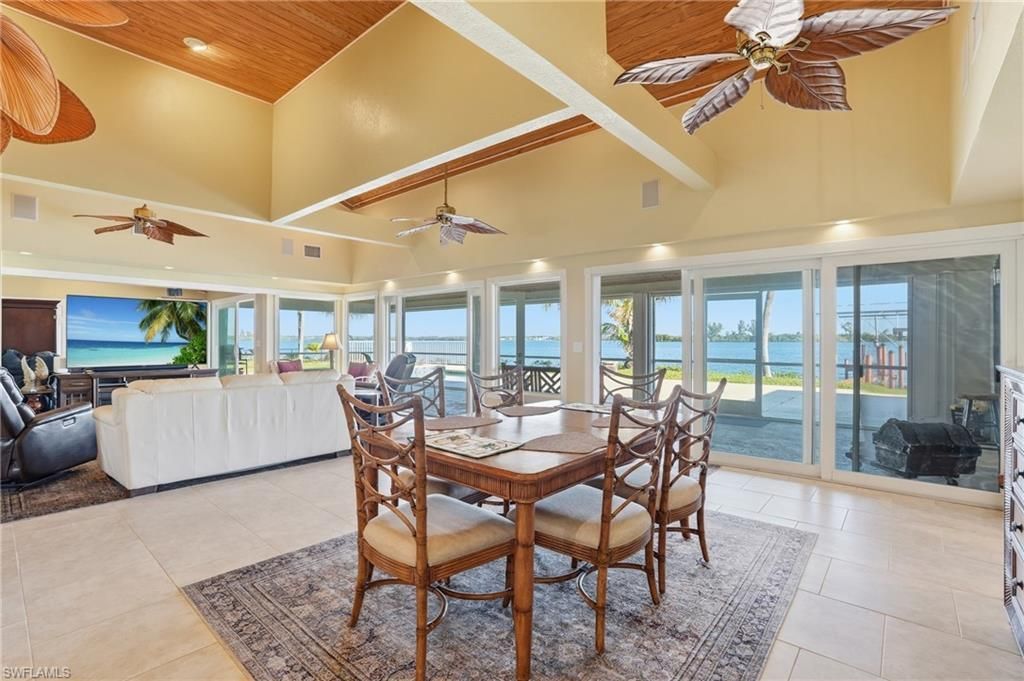 4473 E Riverside Dr, Fort Myers, FL 33905 Photo