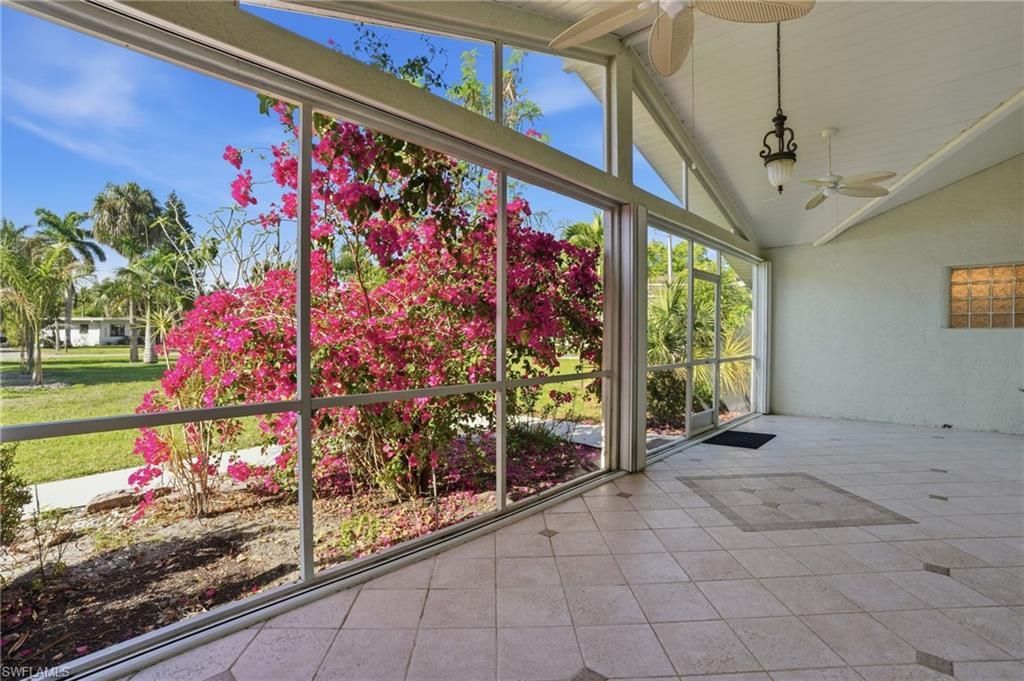 4473 E Riverside Dr, Fort Myers, FL 33905 Photo