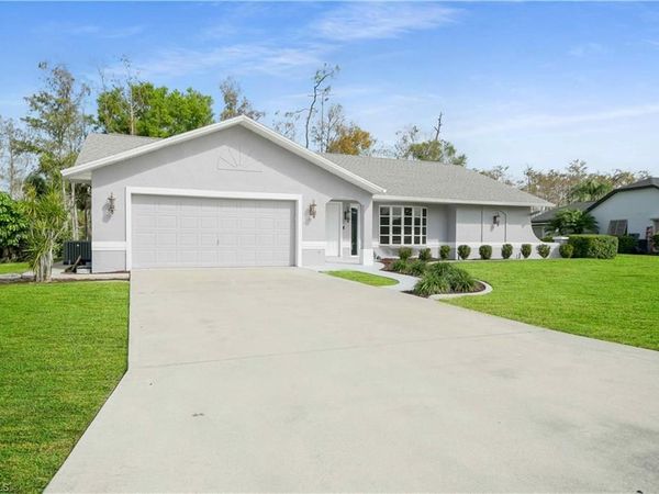 6686 Kestrel CIR, FORT MYERS, FL 33966