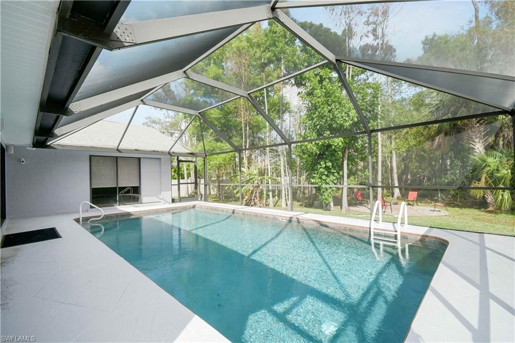 6686 Kestrel Cir, Fort Myers, FL 33966 Photo
