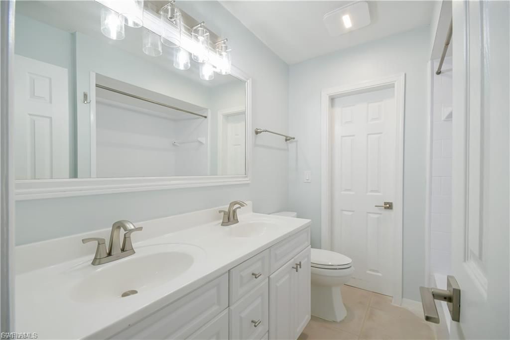 6686 Kestrel Cir, Fort Myers, FL 33966 Photo