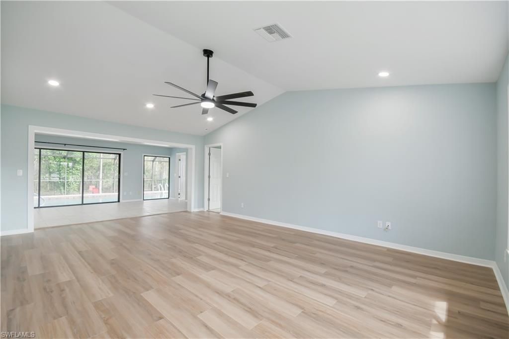 6686 Kestrel Cir, Fort Myers, FL 33966 Photo