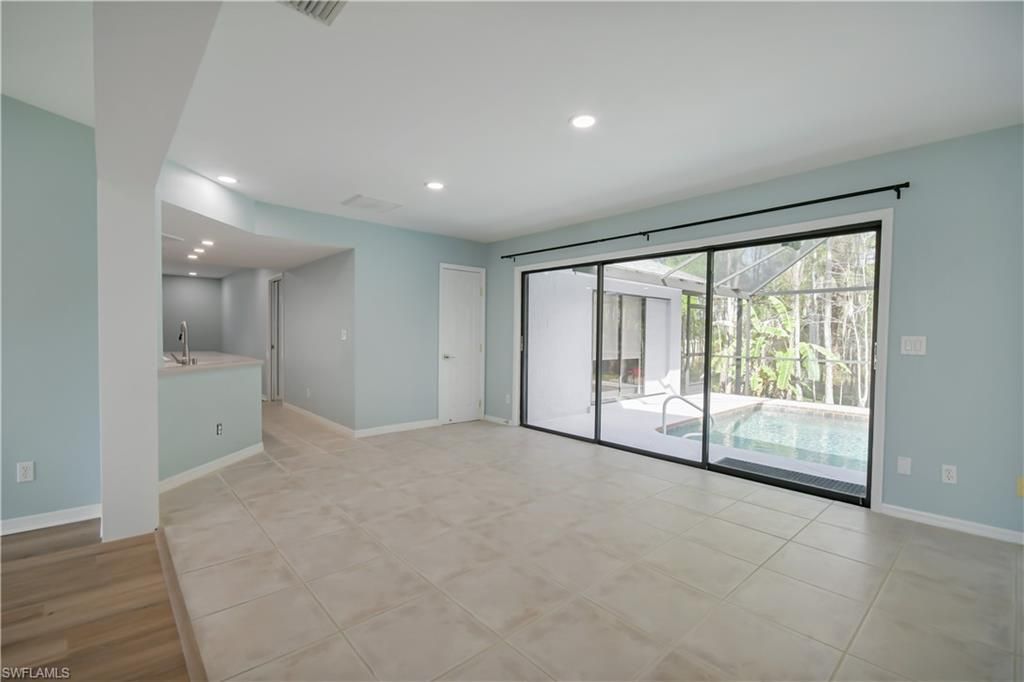 6686 Kestrel Cir, Fort Myers, FL 33966 Photo