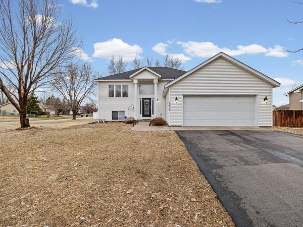 4655 Pond View Drive, Big Lake, MN 55309