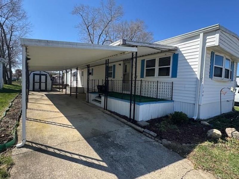 126 Solar Dr., Bethel Township, OH 45371 Photo 2