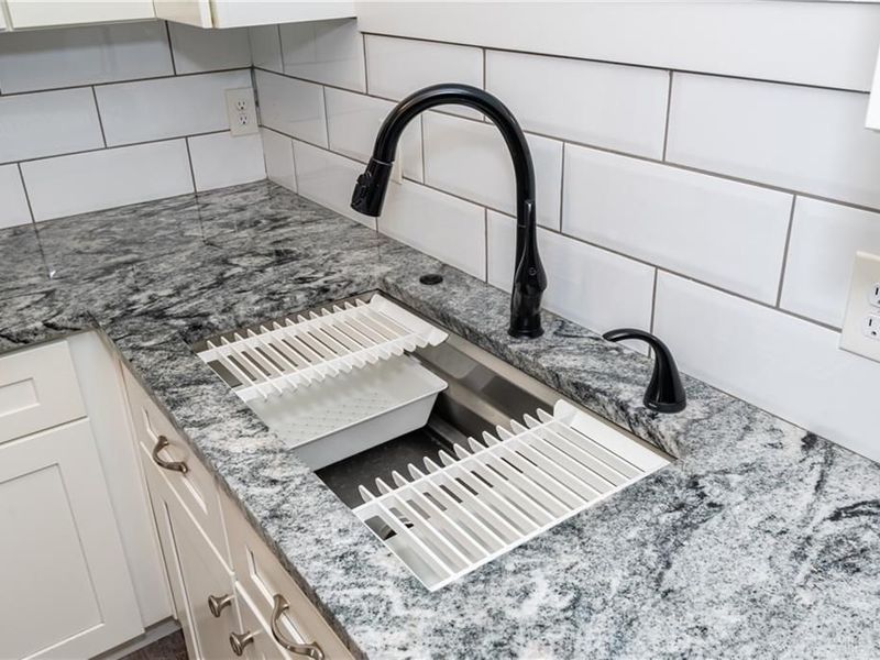 464 Darnell Drive, Dayton, OH 45431 Photo 12