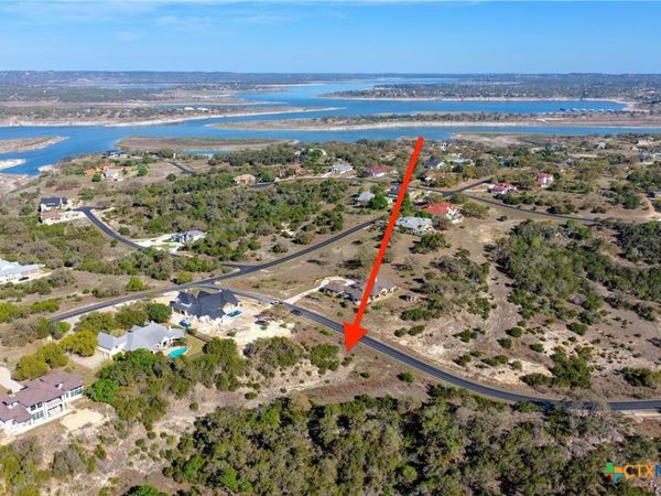 126 Riddle Road , Spring Branch, TX 78070