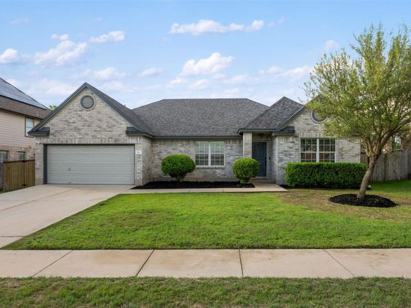 521 Boone Valley DR, Round Rock, TX 78664