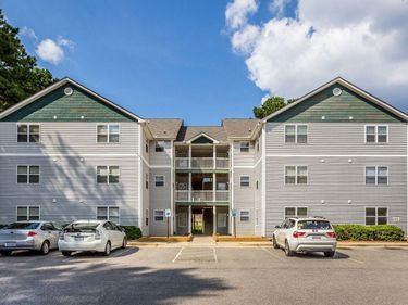 1110 Carlton Avenue, Unit 204, Raleigh, NC 27606
