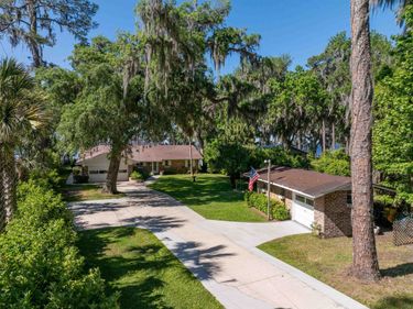8333 Colee Cove Rd, St Augustine, FL 32092