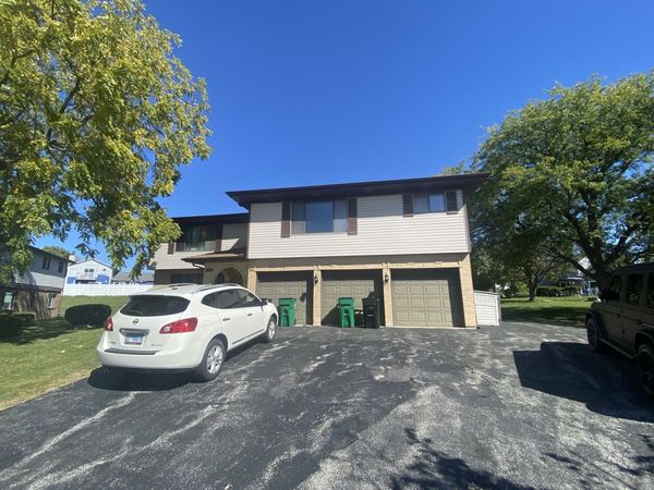 311 DAWN Court , Bloomingdale, IL 60108