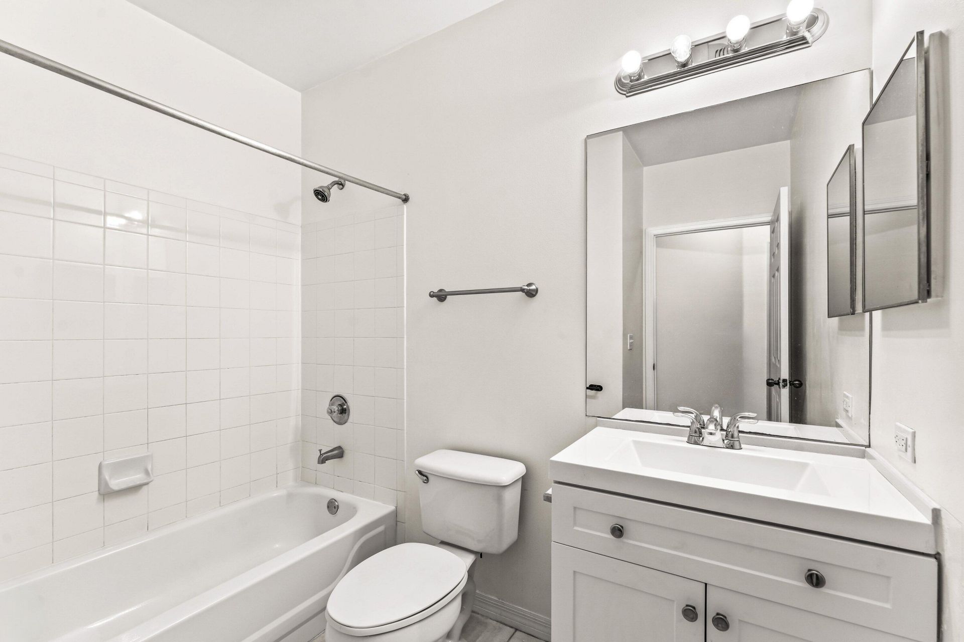 10336 Fox Trail Road S, Unit 1305, Royal Palm Beach, FL 33411 Photo