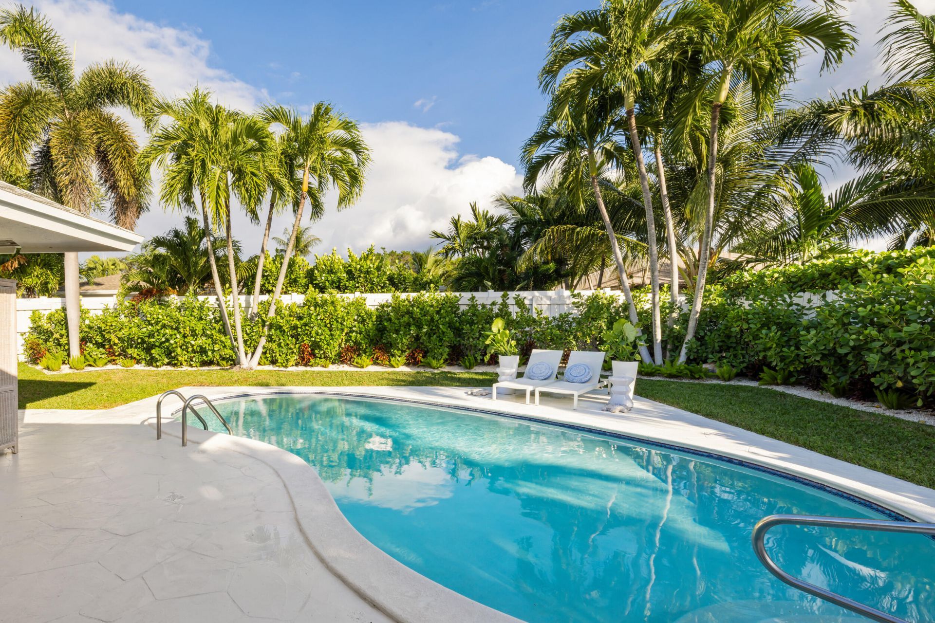 2512 SW 5th Street, Boynton Beach, FL 33435 Photo