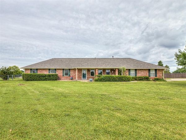 975 Garden Road, Tuttle, OK 73089