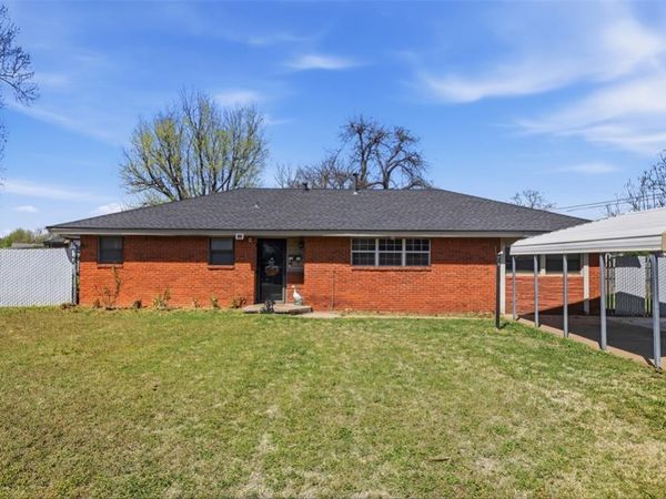 1717 Cherry Lane, Del City, OK 73115