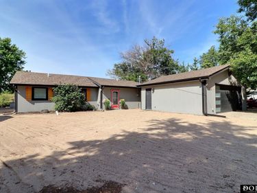 S-1121 Cottonwood Lane, Fremont, NE 68025