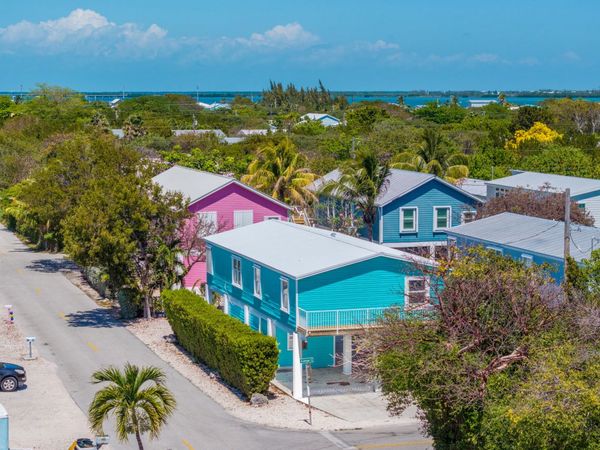 31011 Avenue C, Big Pine, FL 33043