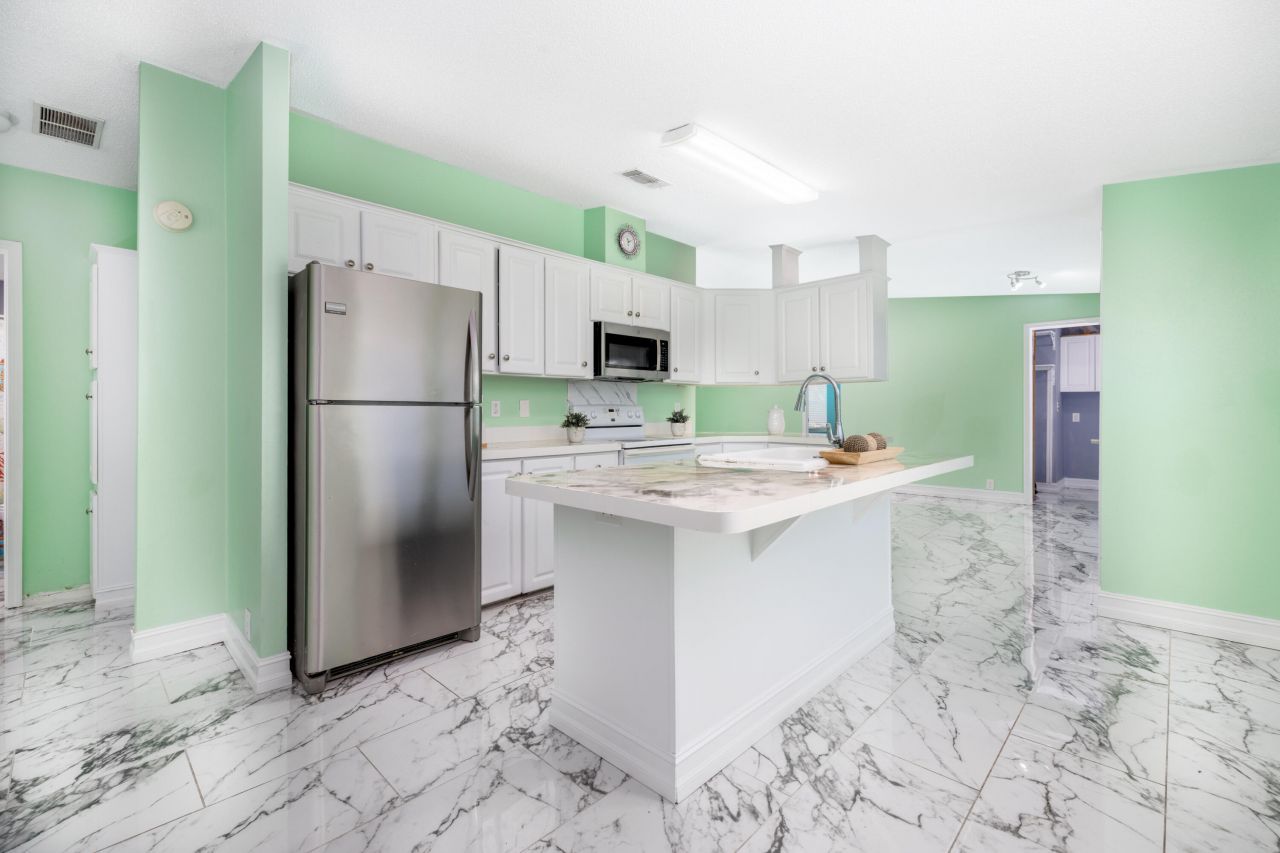 31011 Avenue C, Big Pine Key, FL 33043 Photo