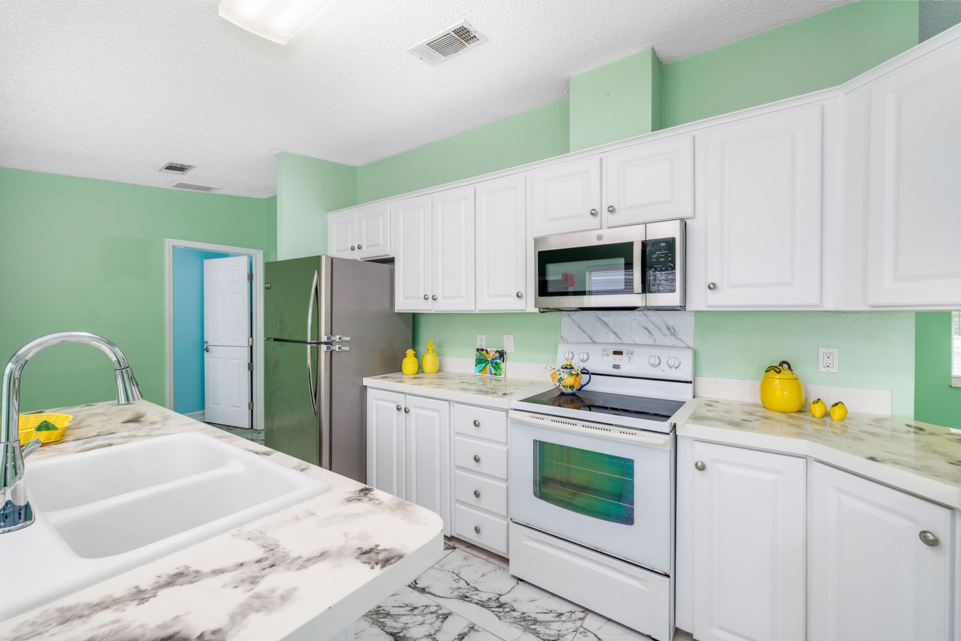 31011 Avenue C, Big Pine Key, FL 33043 Photo
