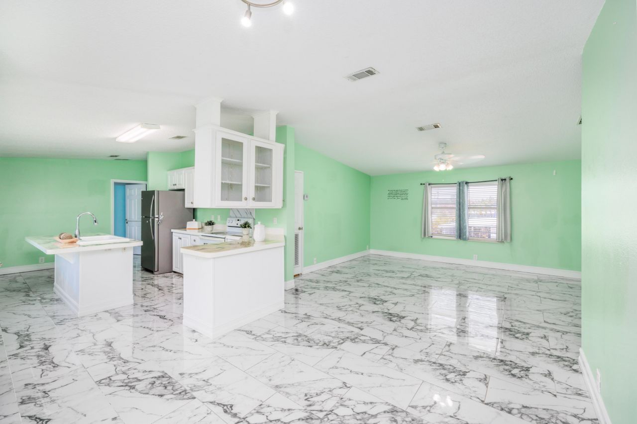 31011 Avenue C, Big Pine Key, FL 33043 Photo