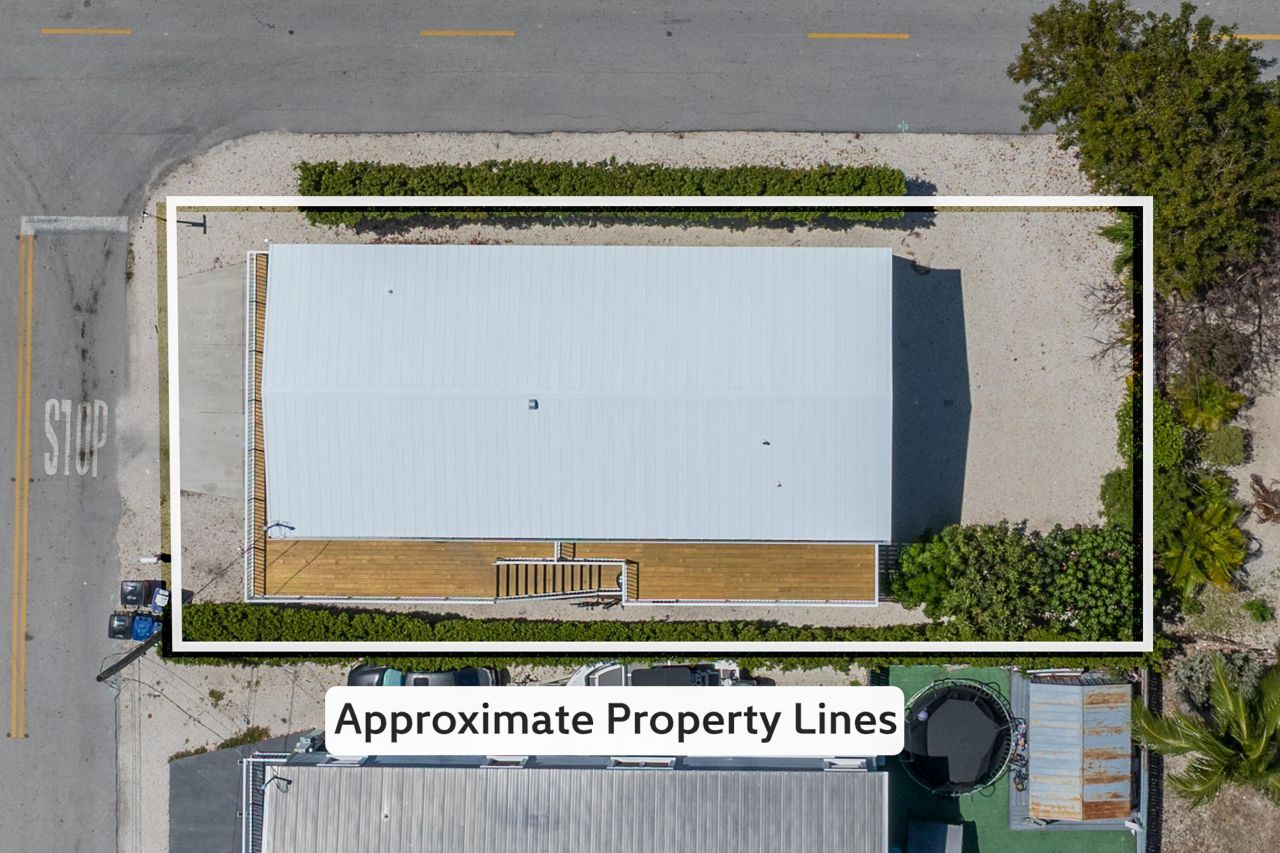 31011 Avenue C, Big Pine Key, FL 33043 Photo
