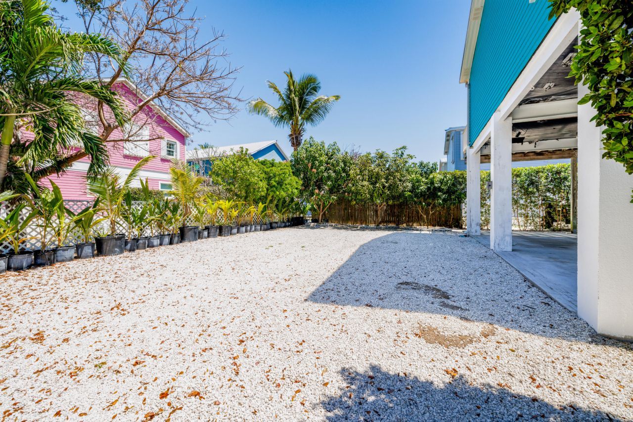 31011 Avenue C, Big Pine Key, FL 33043 Photo
