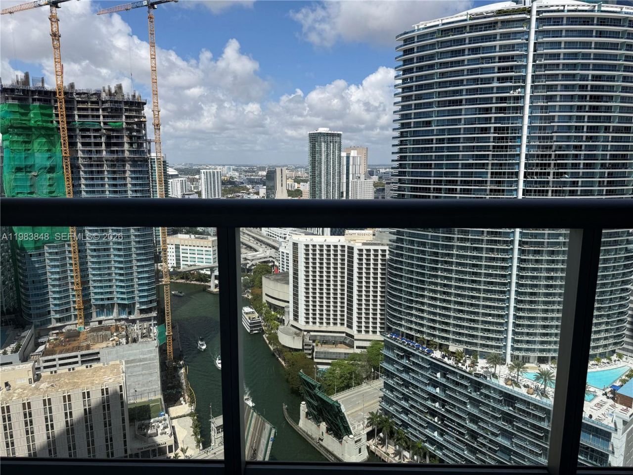 465 Brickell Ave , Unit 3906, Miami, FL 33131 Photo