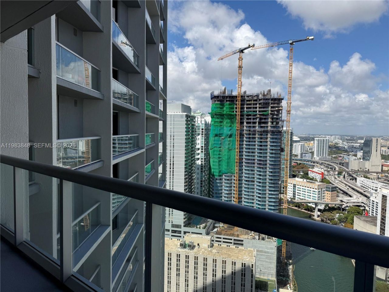 465 Brickell Ave , Unit 3906, Miami, FL 33131 Photo