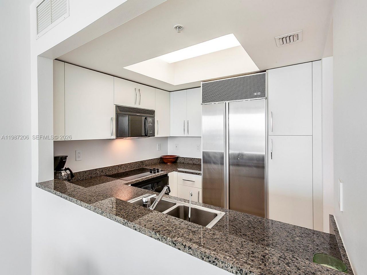 1500 Ocean Dr , Unit PH-10, Miami Beach, FL 33139 Photo