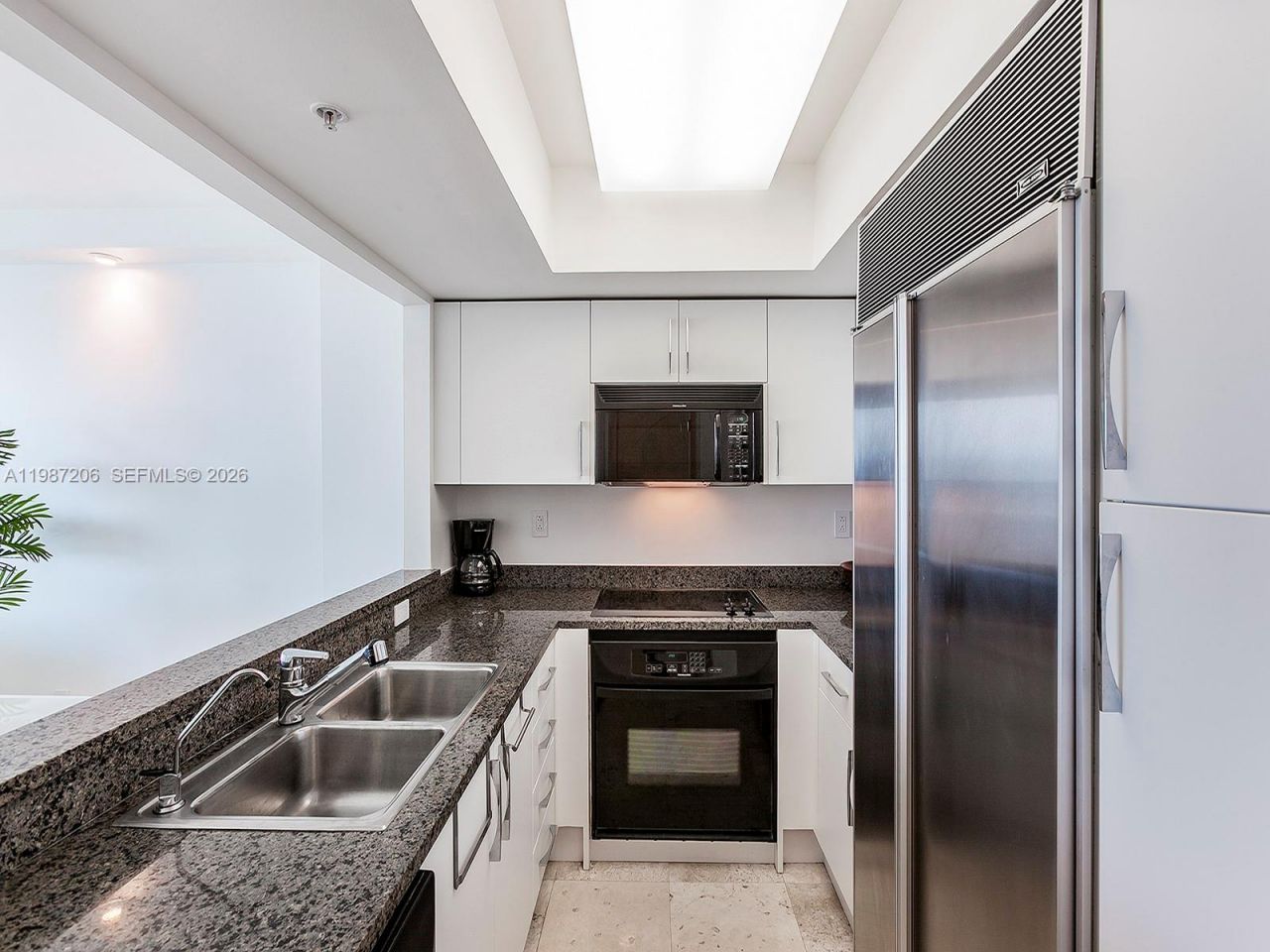 1500 Ocean Dr , Unit PH-10, Miami Beach, FL 33139 Photo