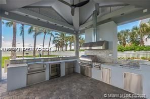 6301 Collins Ave , Unit 2804, Miami Beach, FL 33141 Photo