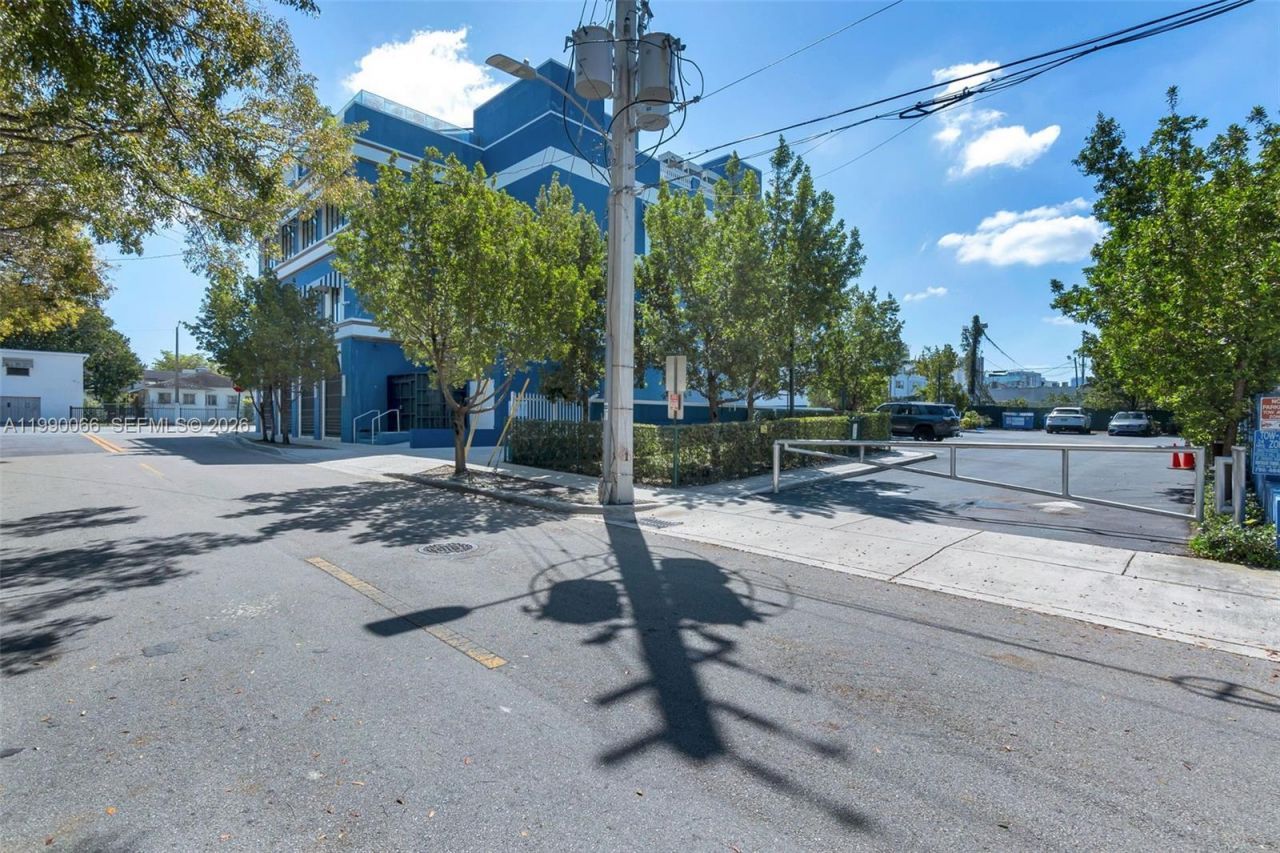 4136 N Miami Ave , Miami, FL 33127 Photo