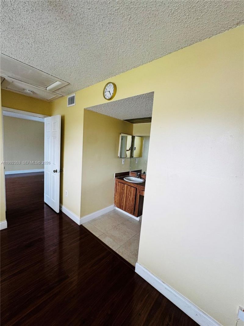 3274 NW 103rd Ter, Unit 201-A, Coral Springs, FL 33065 Photo
