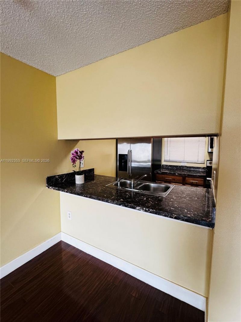 3274 NW 103rd Ter, Unit 201-A, Coral Springs, FL 33065 Photo