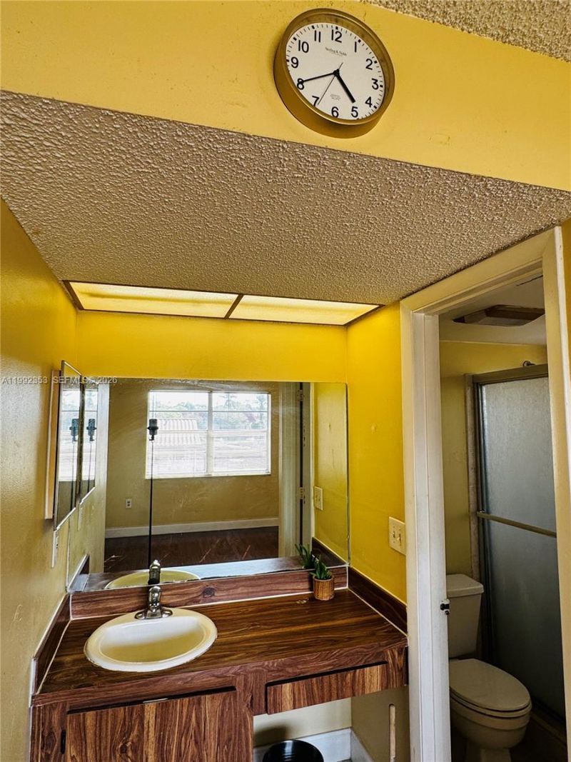 3274 NW 103rd Ter , Unit 201-A, Coral Springs, FL 33065 Photo