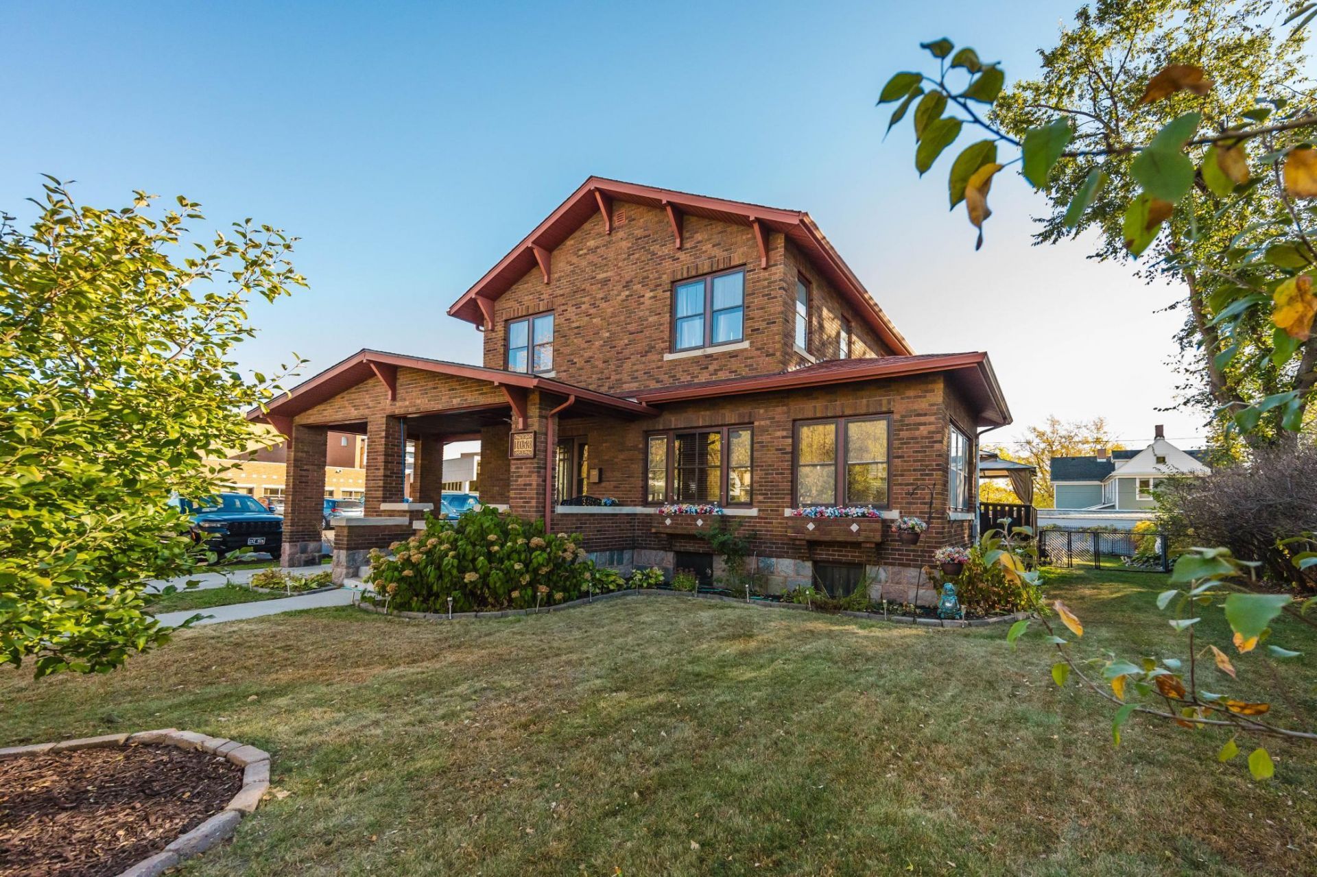 1053 Lake Avenue, Detroit Lakes, MN 56501 Main Photo