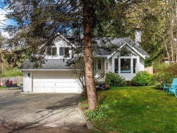 2087 Indian Cres , Duncan, BC V9L 5L9