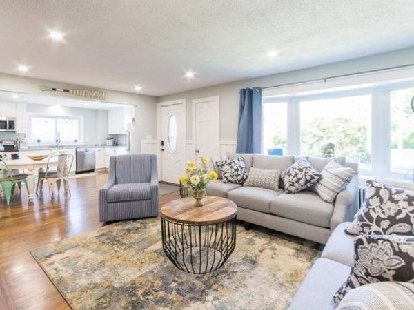 43 Edgartown Road, Tisbury, MA 02568