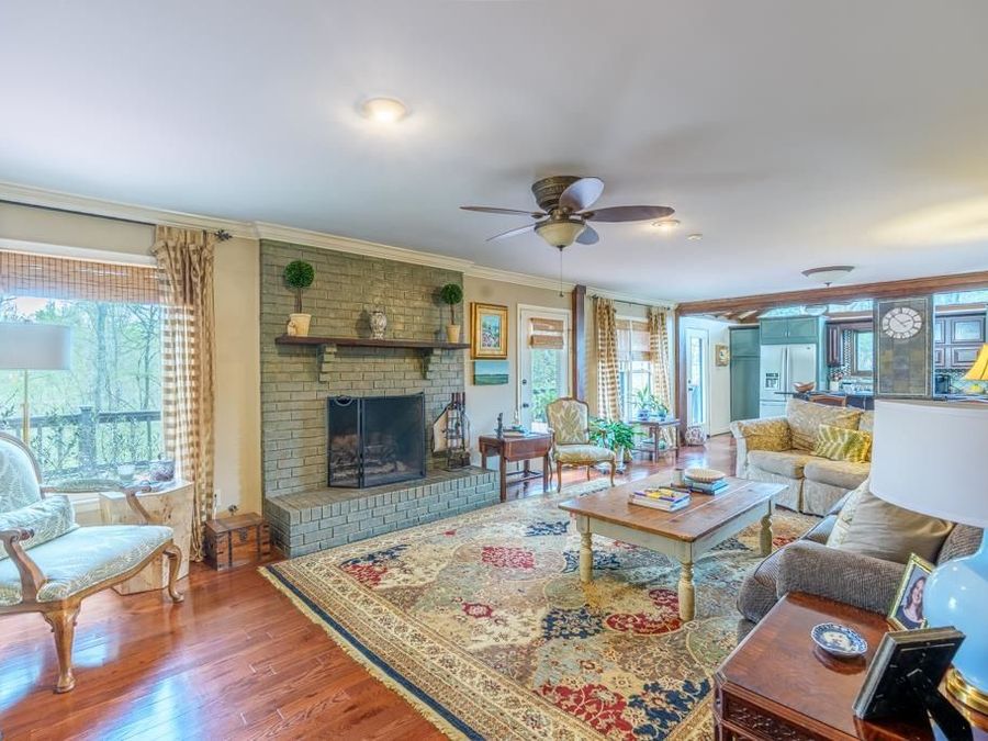 Property Image 16