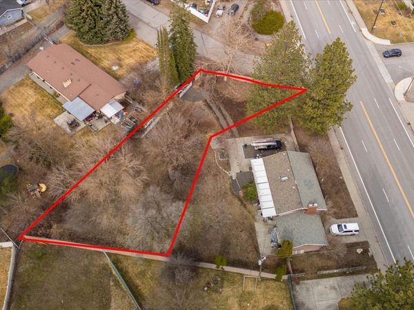 10626 E 27th Ave, Spokane Valley, WA 99206