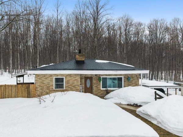 7939 NE Co Road 571, Mancelona, MI 49659