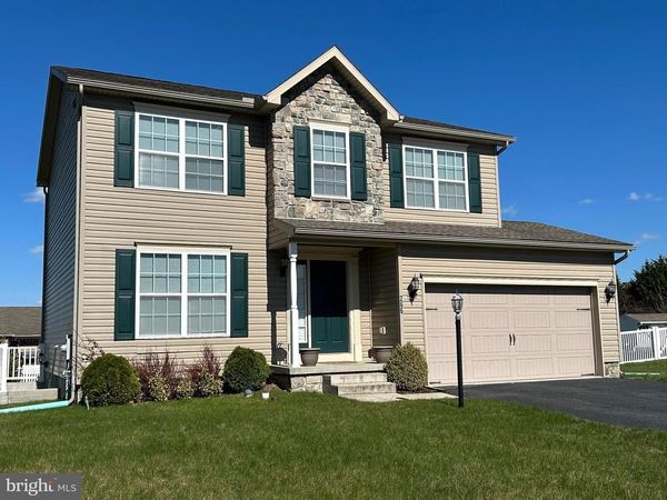 266 N ALPINE DRIVE, YORK, PA 17408