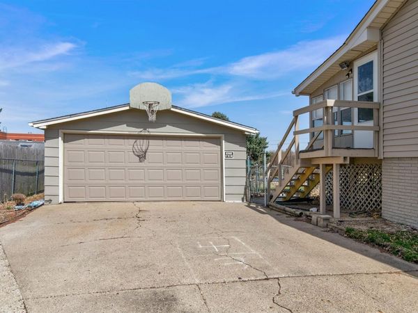 1113 Gordon Avenue , Norwalk, IA 50211